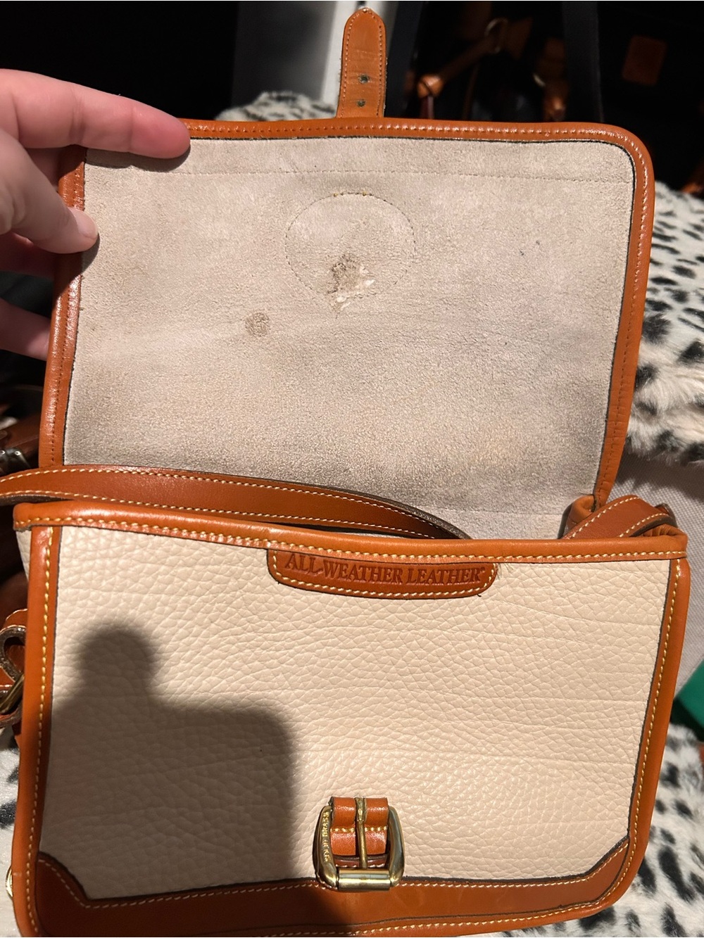 Dooney & Bourke Vintage All-Weather Leather Surrey bag w/ Matching Wallet - Picture 14 of 16